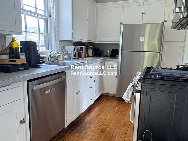 1619 Centre St #TOP FLOOR — Photo 6