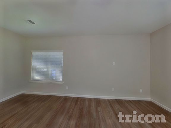 2nd image of 437 Eastfair Dr
