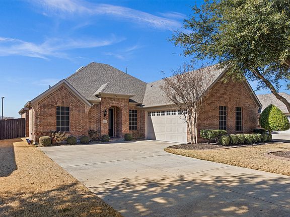 2nd image of 1995 Verde Ct