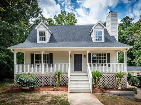 3742 Willow Tree Cir, Douglasville, GA 30135