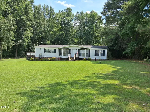 559 Wilson Jones Rd, Clayton, NC 27520