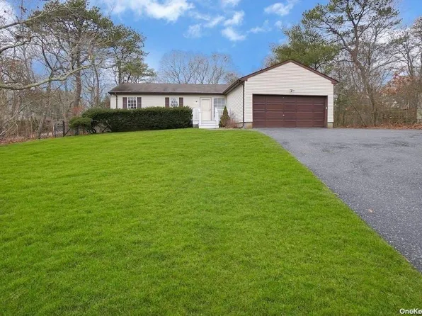 185 Wakeman Road, Hampton Bays, NY 11946