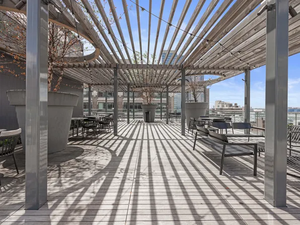 547 West 47th Street image 18 of 29