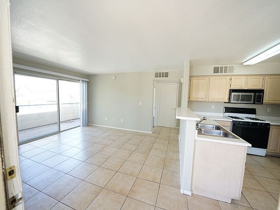 4th image of 5710 E Tropicana Ave Building 2066-17