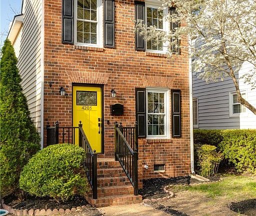 2nd image of 4203 Fitzhugh Ave