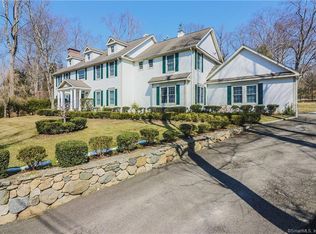 943 Sunset Rd, Stamford, CT 06903