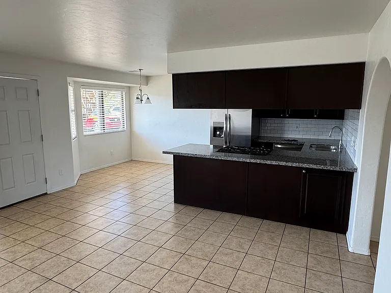 8440 E Greg Ct #B — Photo 1
