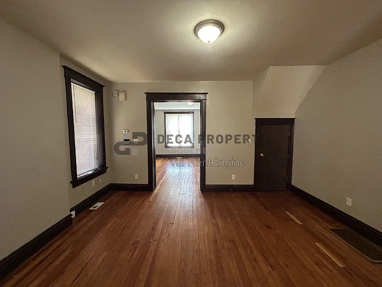 4546 Virginia Ave — Photo 5