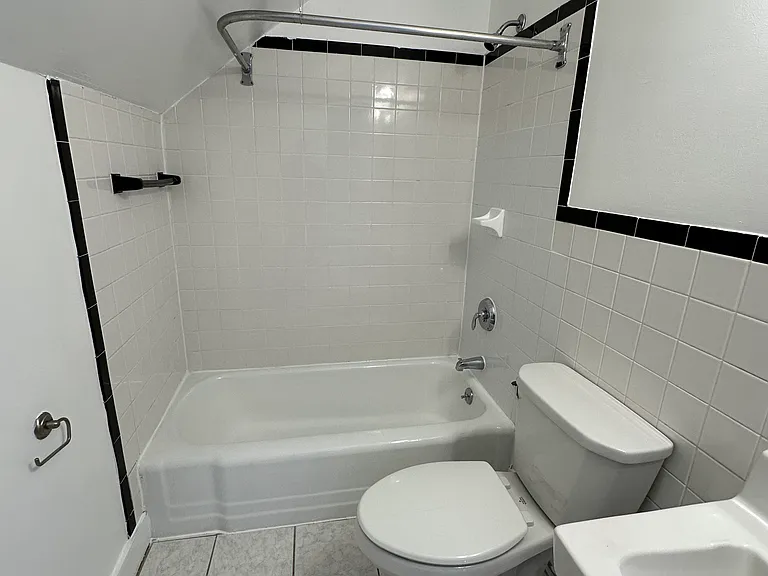 120 Bishop St #6F — Photo 9