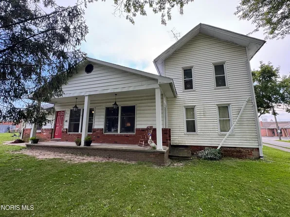 107 W North St, West Unity, OH 43570
