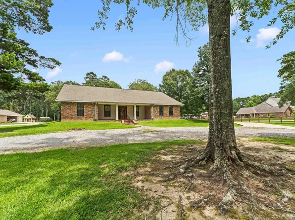 13856 Beaver Bend Rd, Baton Rouge, LA 70818