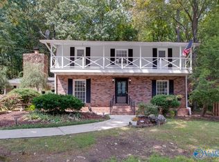 8722 Edgehill Dr SE, Huntsville, AL 35802