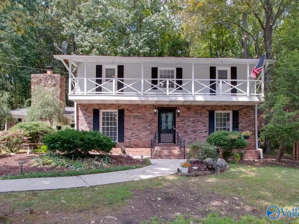 8722 Edgehill Dr SE, Huntsville, AL 35802