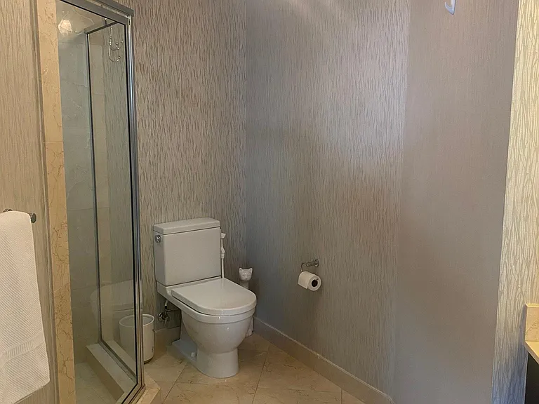 Sunny Isles Blvd — Photo 13