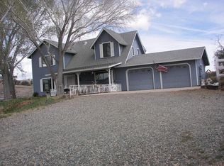 13900 E Glenn Dr, Dewey, AZ 86327