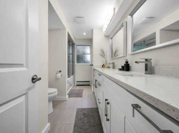 5 bedroom rental in West Vancouver — photo 11