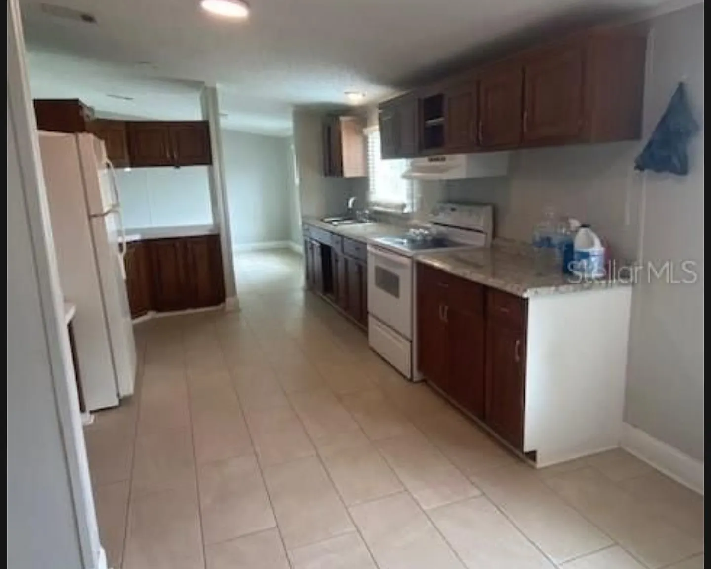 10838 Main St — Photo 3