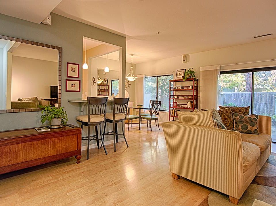 1st image of 2617 Willowbrook Ln Unit 87