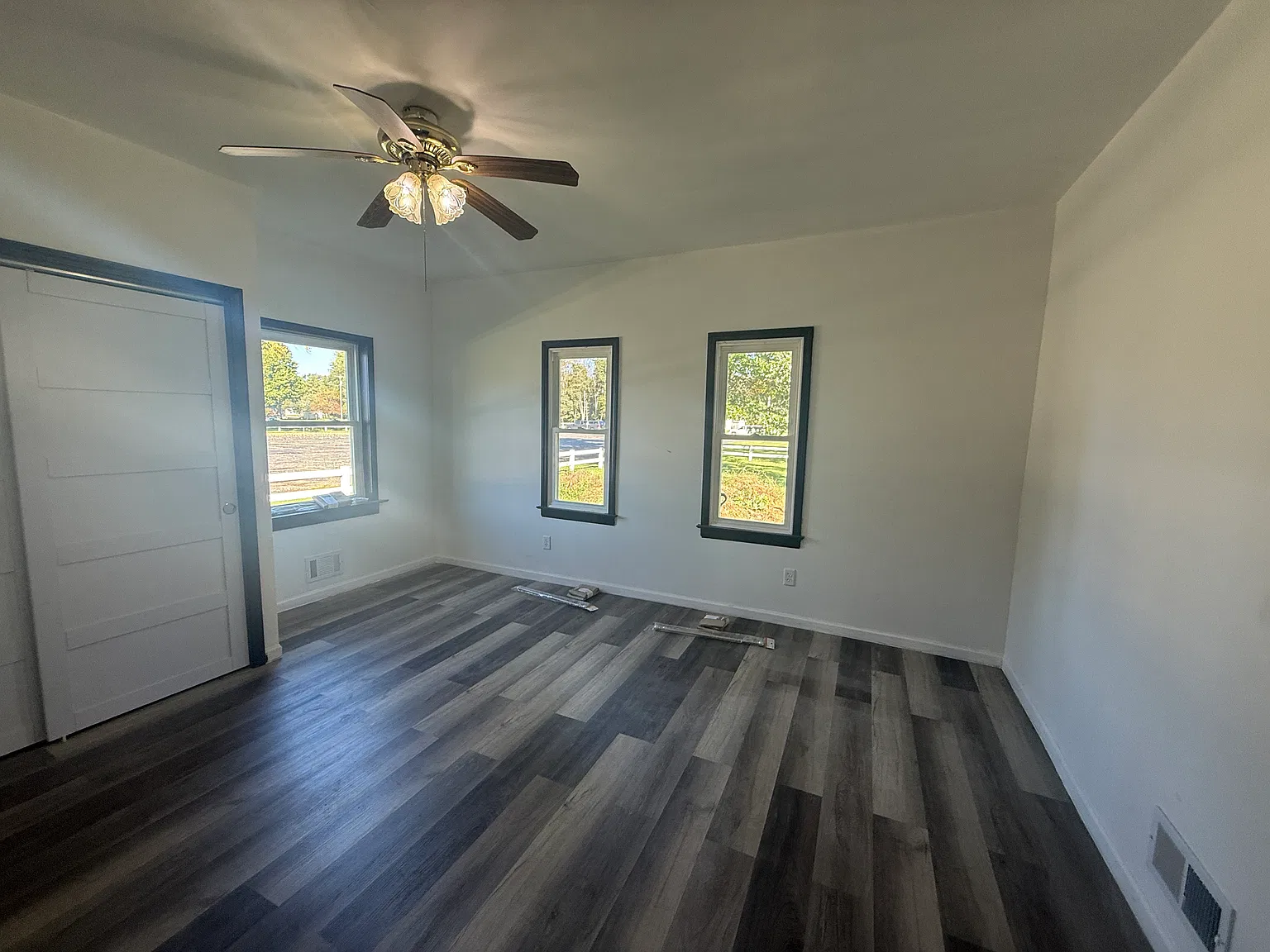 2 bed, 800 sqft, $900 — Photo 4