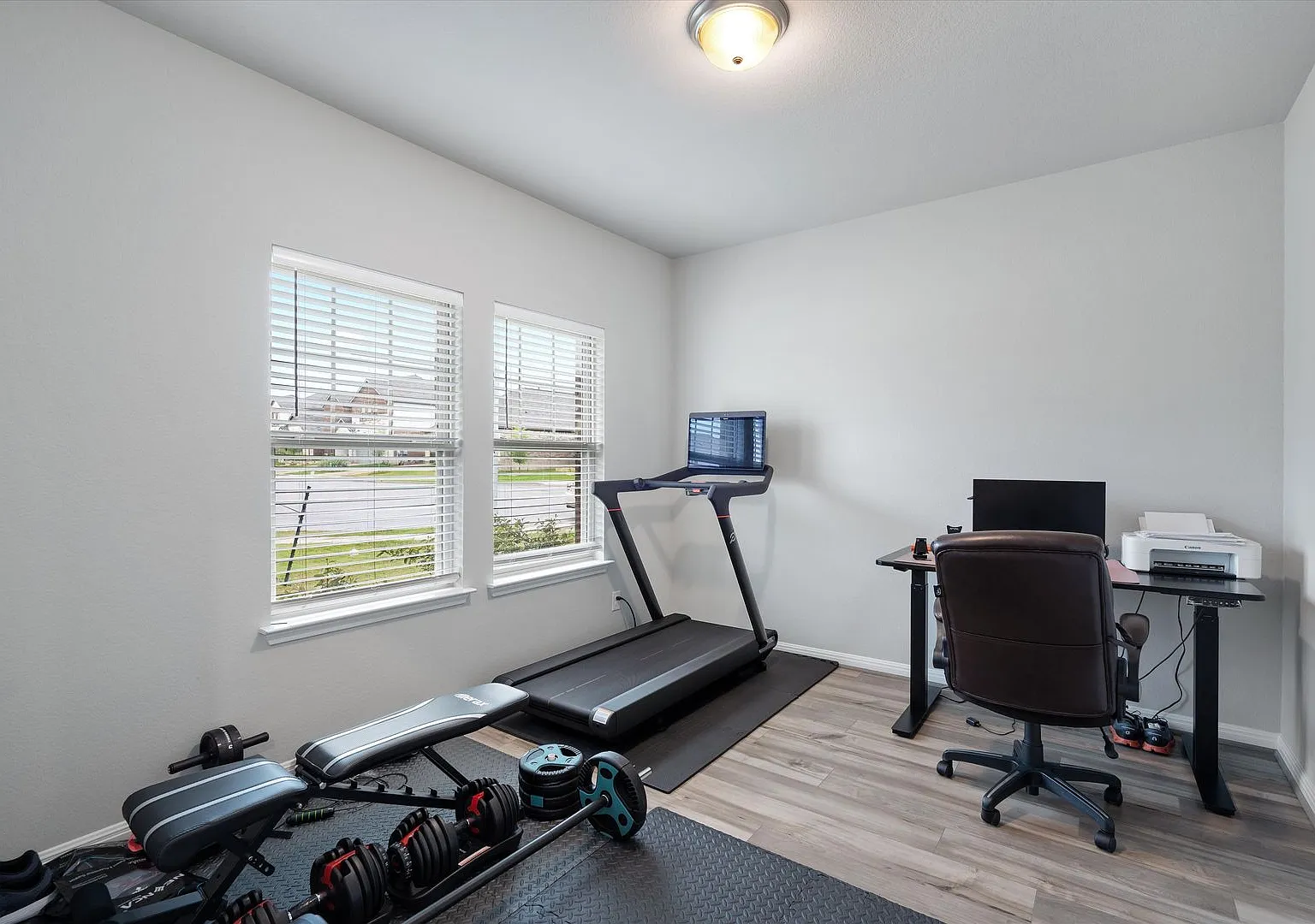 Wonderful 4-bedroom in Pflugerville, TX — Photo 4