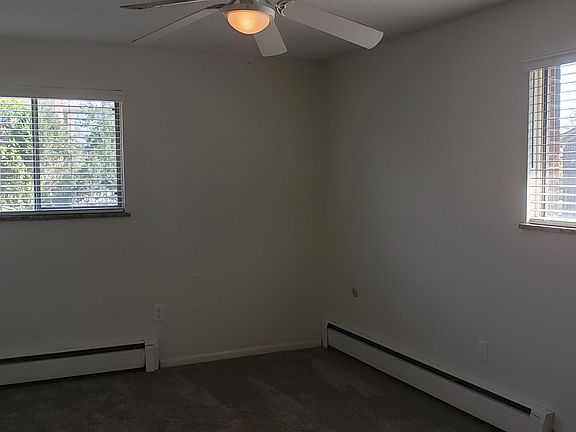 5th image of 924 James Ct APT 4