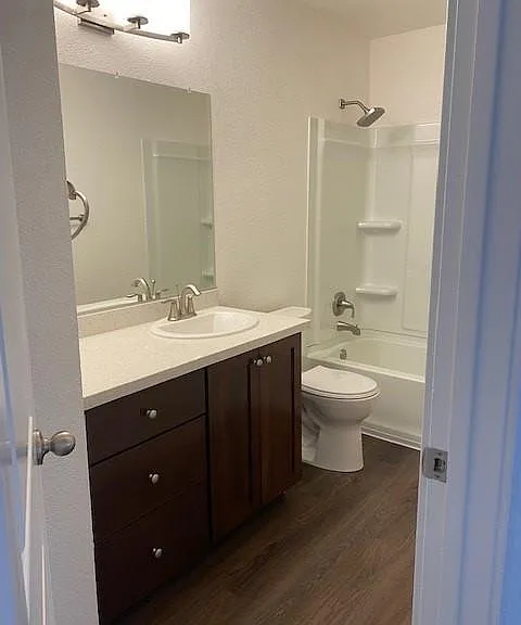 724 Gettysburg St — Photo 11
