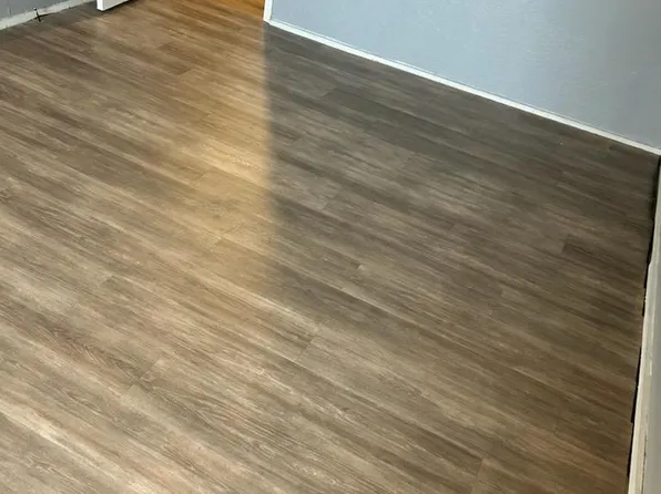 157 N Fieldcrest Rd #1, Eden, NC 27288