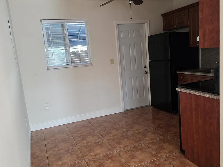319 Beacom Blvd — Photo 11