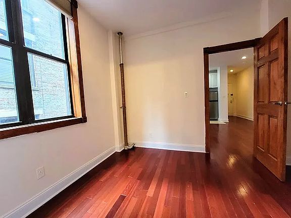5th image of 265 W 81st St #6T