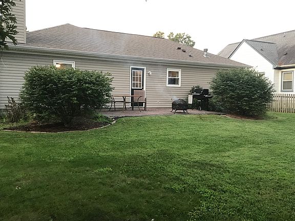 5th image of 882 Brompton Ct