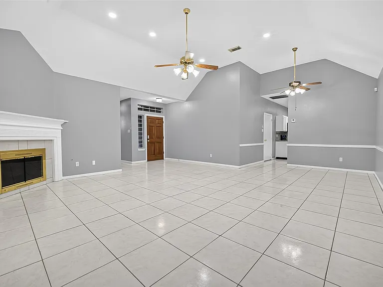 13607 Sable Ln — Photo 4