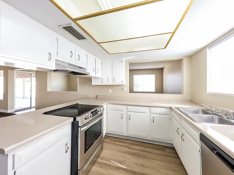 5405 W Tierra Buena Ln — Photo 6