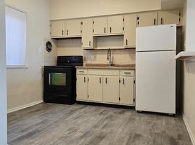 4304 Fairview Ave, Saint Louis, MO