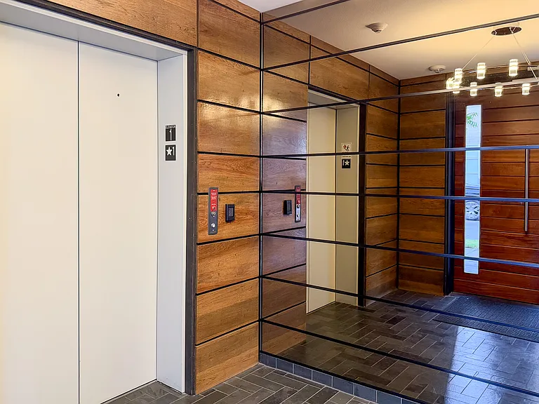 2934 N Hall St #401 — Photo 3