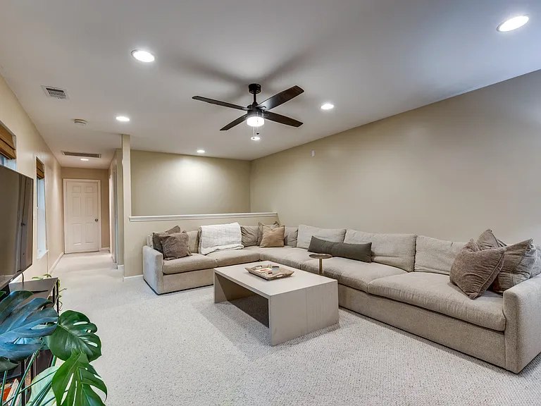 317 Deep Woods Cir — Photo 19