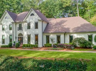 5500 Glen Errol Rd, Sandy Springs, GA 30327