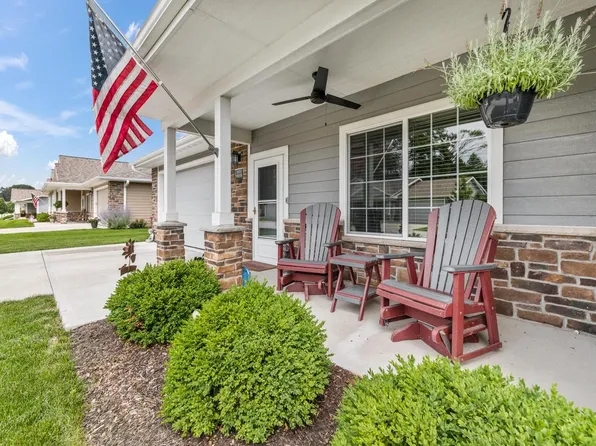 N13W6576 Cedarburg TRAIL, Cedarburg, WI 53012