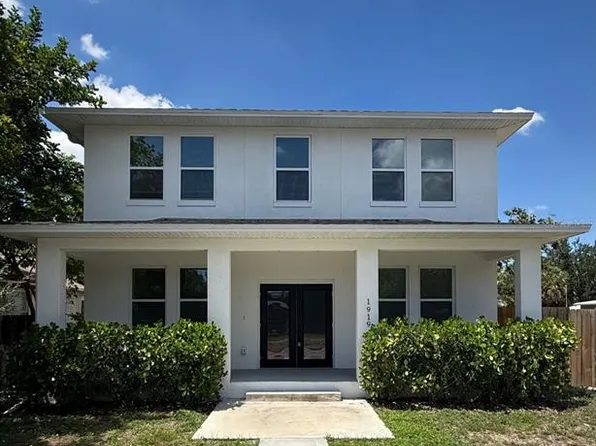 1919 30th Ave N, Saint Petersburg, FL 33713