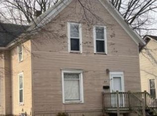 814 Richmond St, Joliet, IL 60435