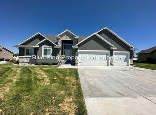 679 E Sterling Dr, Idaho Falls, ID 83404
