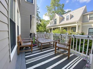 102 Hancock St #5, Cambridge, MA 02139