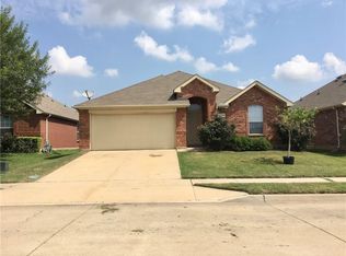 5729 Valley Stream Way, Fort Worth, TX 76244