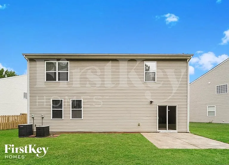 7302 Lamplighter Close Dr — Photo 15