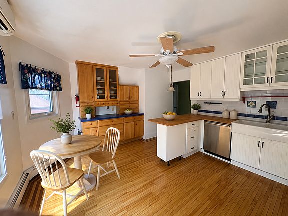 4th image of 1604 Elliot Ave