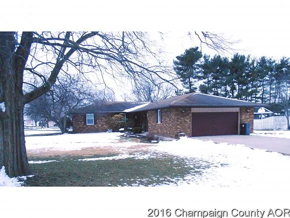 209 Pershing Ct W photo 1