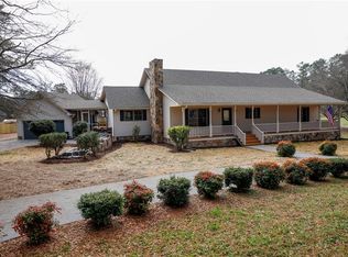 17 Lake Marguerite Rd NW, Adairsville, GA 30103