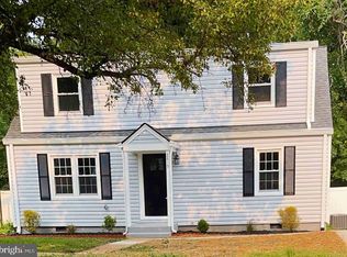 2819 Bolling Rd, Falls Church, VA 22042