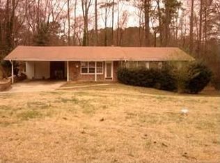 6520 Shannonlore Dr, Atlanta, GA 30349