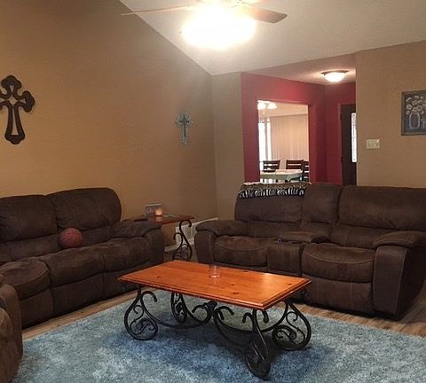 3rd image of 4018 Shefflera Dr