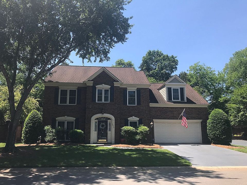 1st image of 10413 Pullengreen Dr